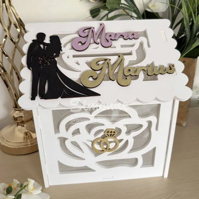 Cutie de dar pentru nuntă, personalizată cu numele mirilor